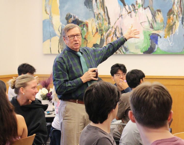 Interim Dean T. Dwayne McCay addresses students at Donuts with the Deans, an event meant to support engagement between students and the College of Science & Engineering deans.