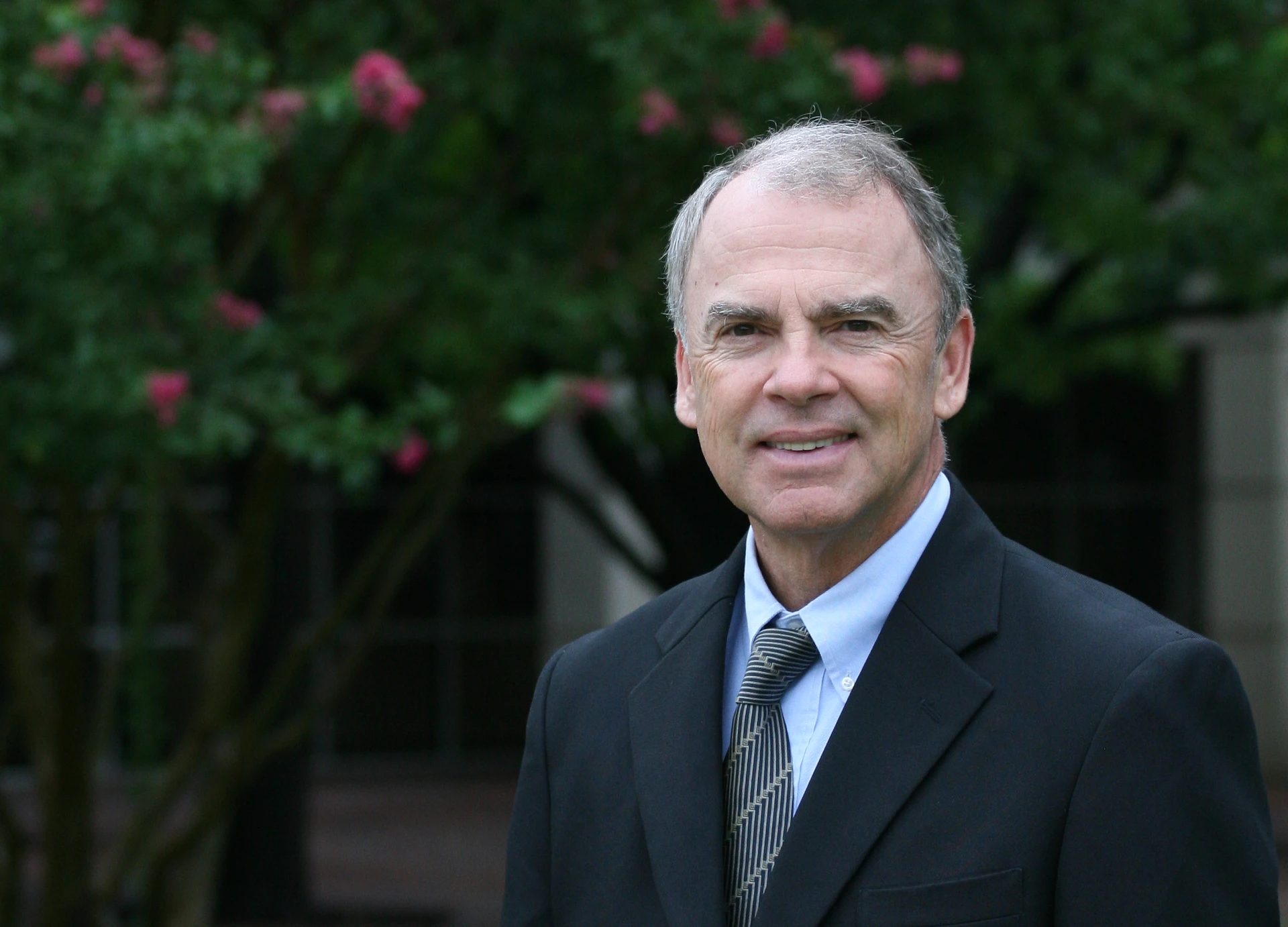 Dr. Raymond Smilor