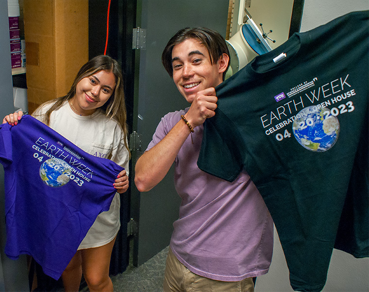 earthweeksmall